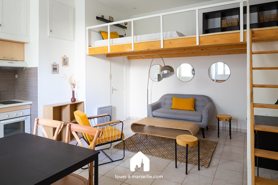 
                                                Location
                                                 Studio Endoume