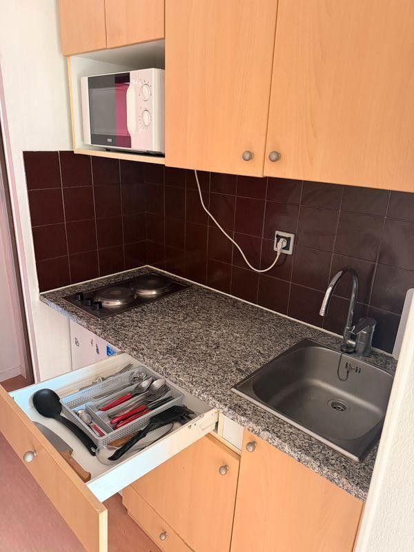 
                                                Location
                                                 Studio équipé et meublé 22m² avec balcon