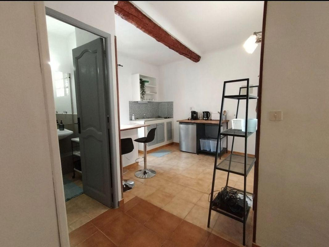 
                                                Location
                                                 Studio étudiant 19m2