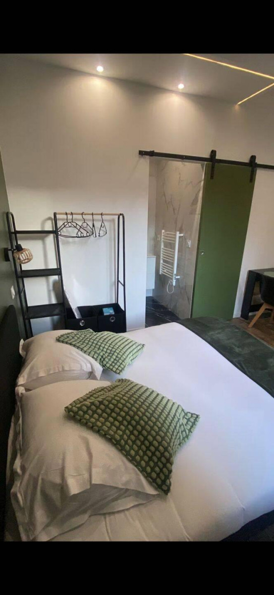 
                                                Location
                                                 Studio étudiant 20 m² – Nice Ouest –