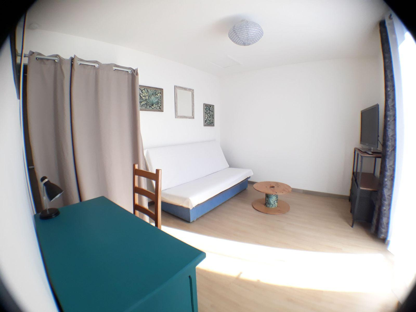 
                                                Location
                                                 Studio étudiant Avignon