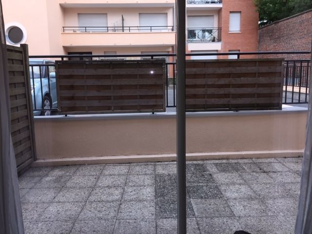 
                                                Location
                                                 Studio étudiant(e) 29m² meublé avec terrasse