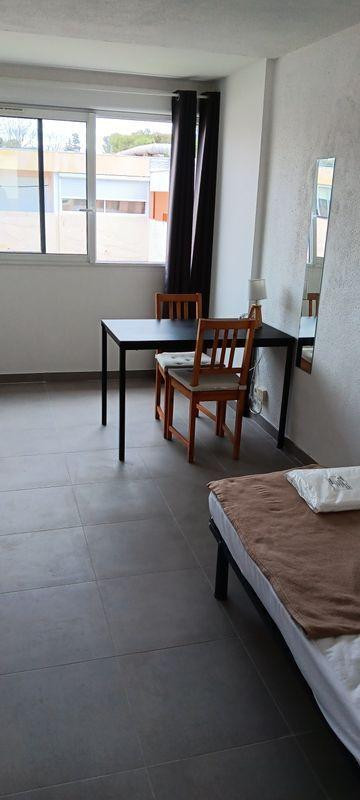 
                                                Location
                                                 Studio étudiant faculté Lettres et Sciences