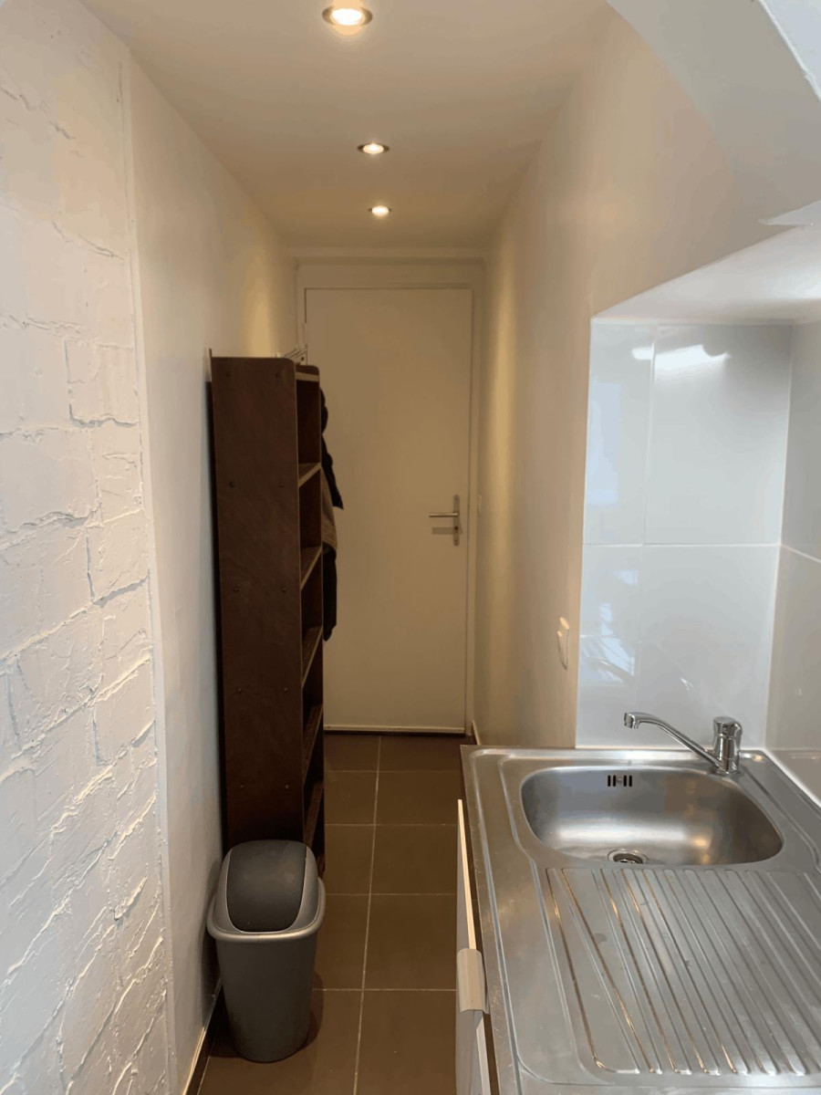 
                                                Location
                                                 Studio étudiant Paris 9