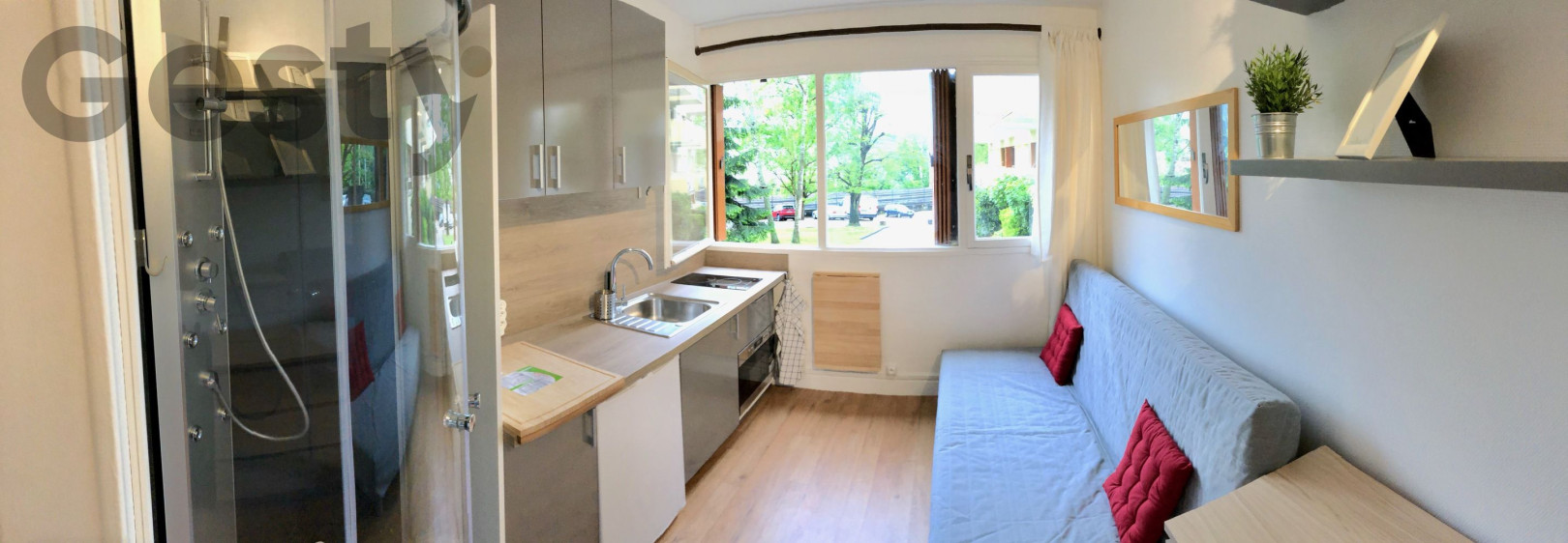 
                                                Location
                                                 Studio fonctionnel – Proche universités