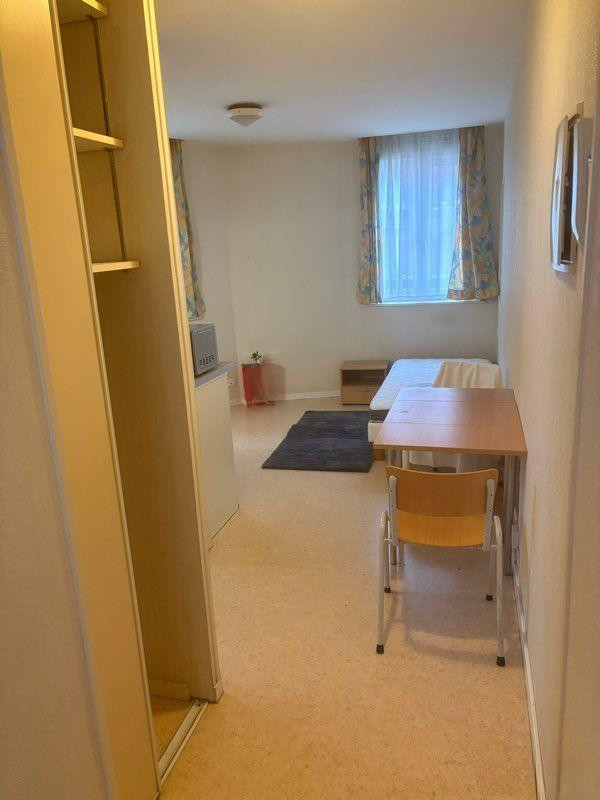 
                                                Location
                                                 Studio hyper centre Arras