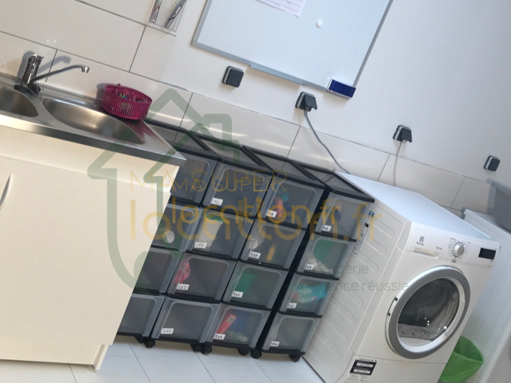 
                                                Location
                                                 Studio Hyper-centre - Proche école Elisa