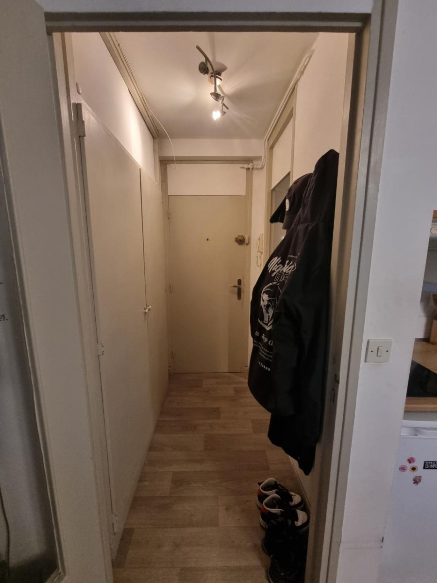 
                                                Location
                                                 STUDIO  LILLE  VAUBAN