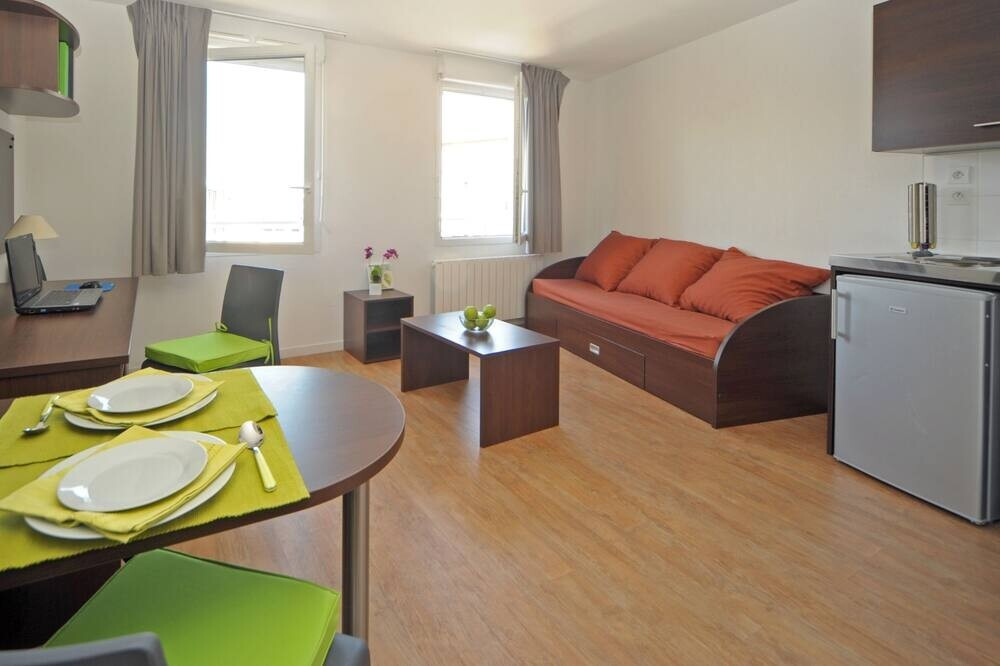 
                                                Vente
                                                 Studio Lmnp renta. 4.50 %