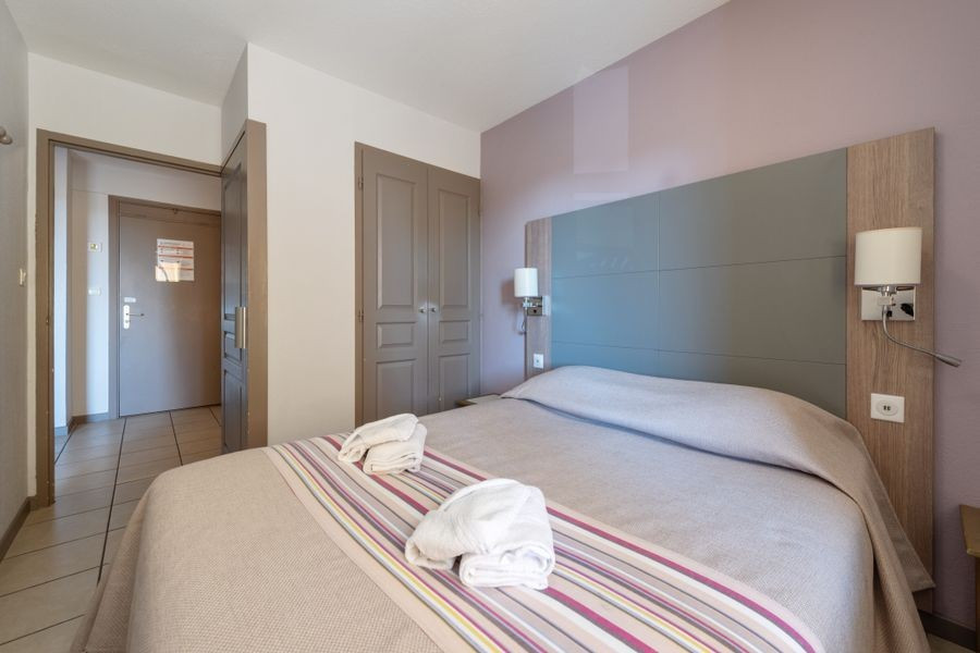 
                                                Vente
                                                 Studio Lmnp renta. 4.59 %