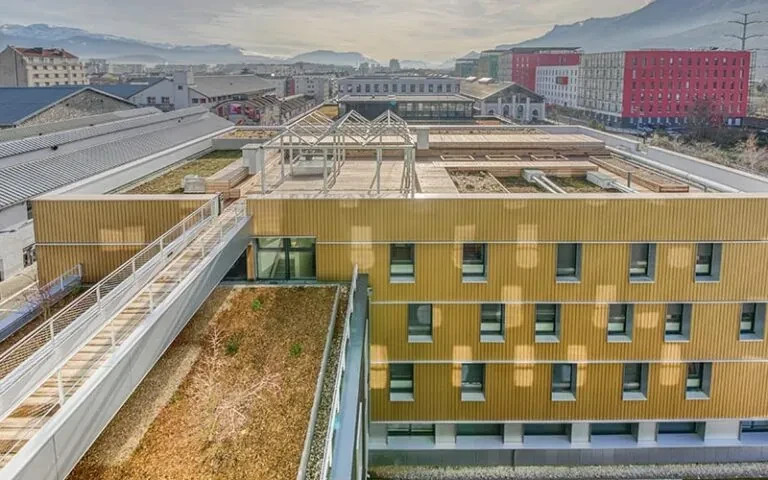 
                                                Vente
                                                 Studio Lmnp renta. 5.60 %