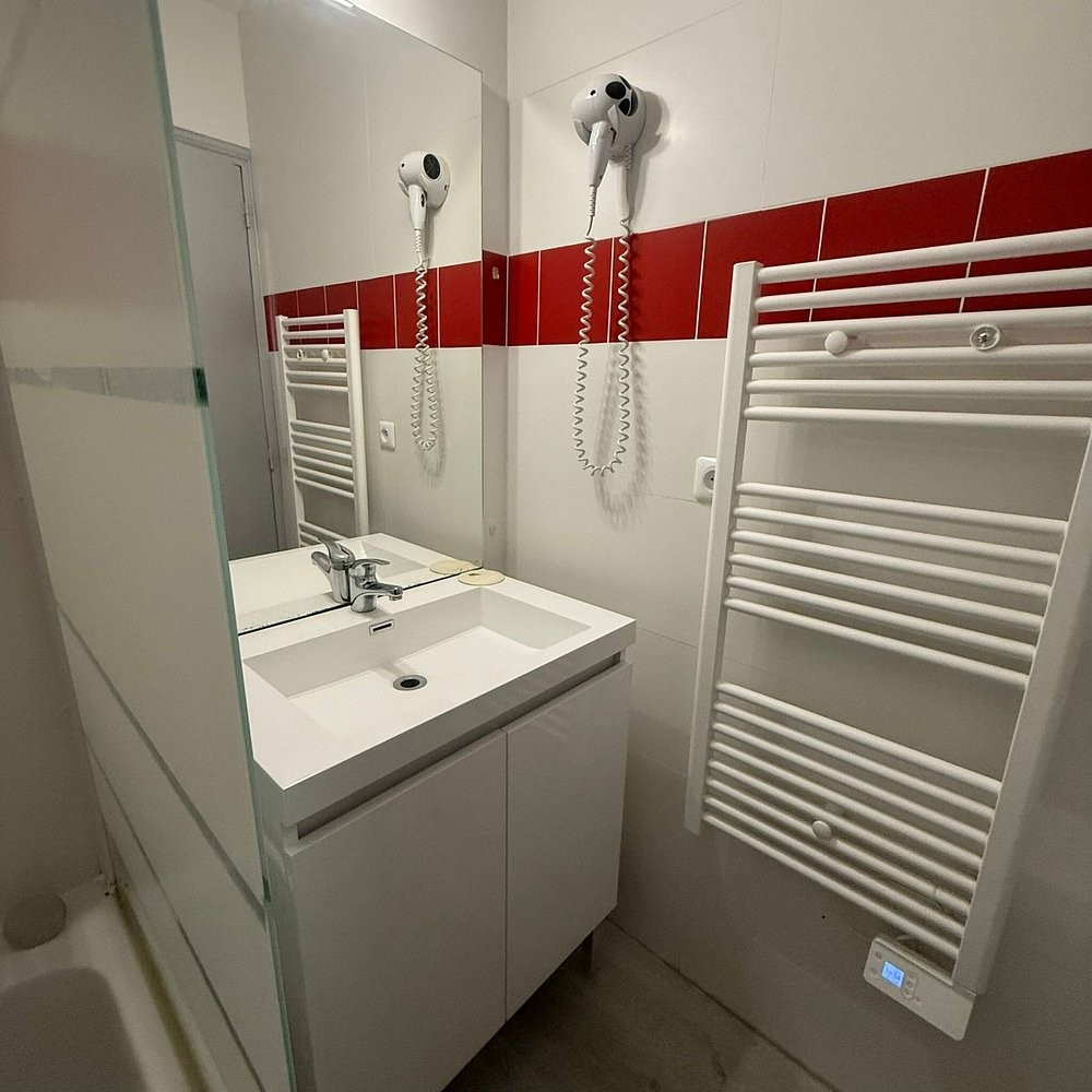 
                                                Vente
                                                 Studio Lmnp renta. 6.10 %
