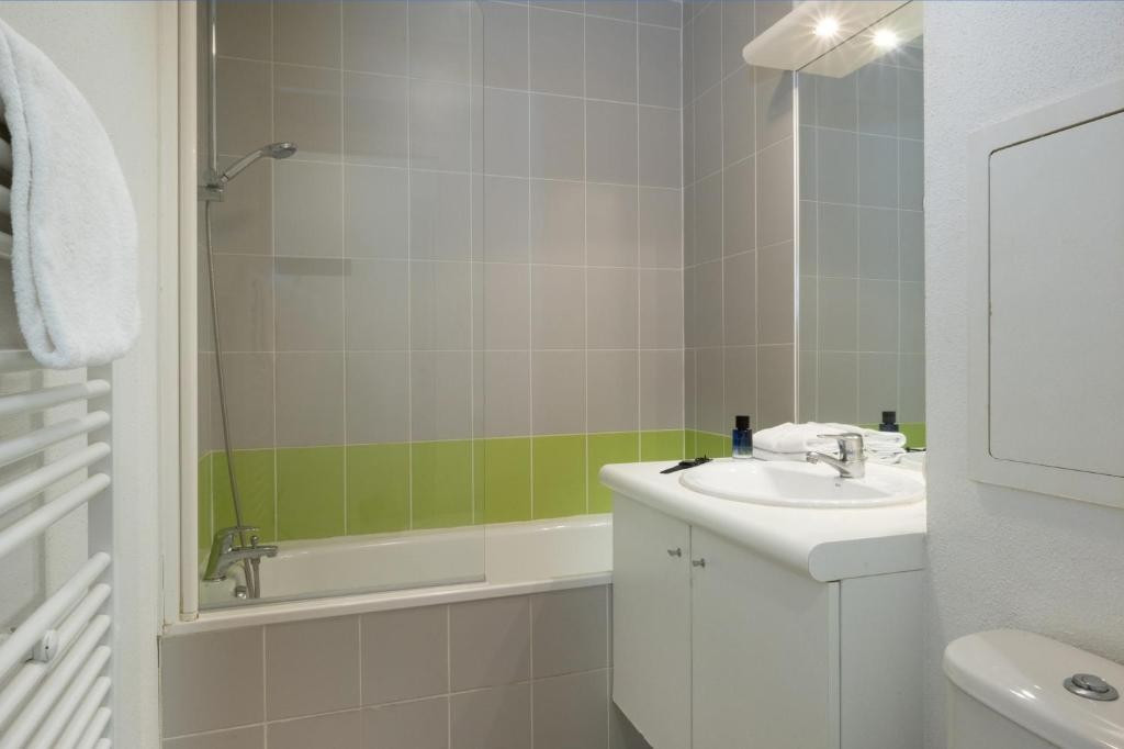
                                                Vente
                                                 Studio LMNP revente renta. 5.99 %