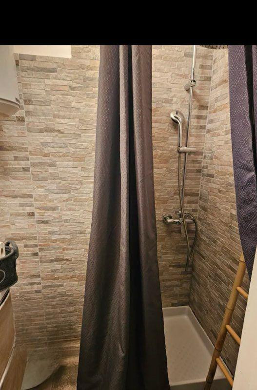 
                                                Location
                                                 Studio logement étudiant