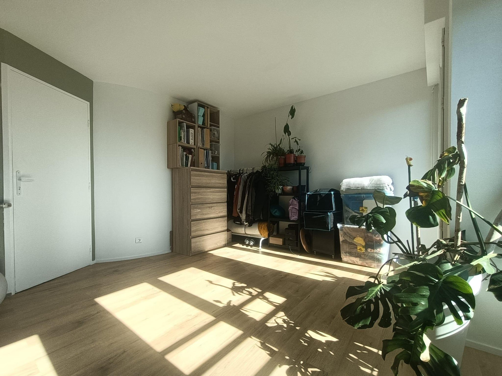 
                                                Vente
                                                 Studio Lumineux 25m²