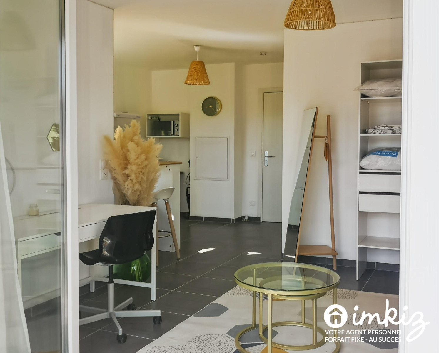 
                                                Vente
                                                 Studio lumineux 26m2 dans belle résidence