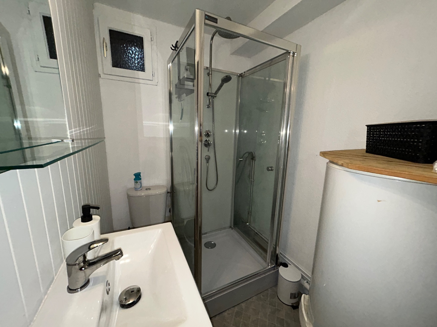 
                                                Location
                                                 Studio lumineux avec fibre à Amiens
