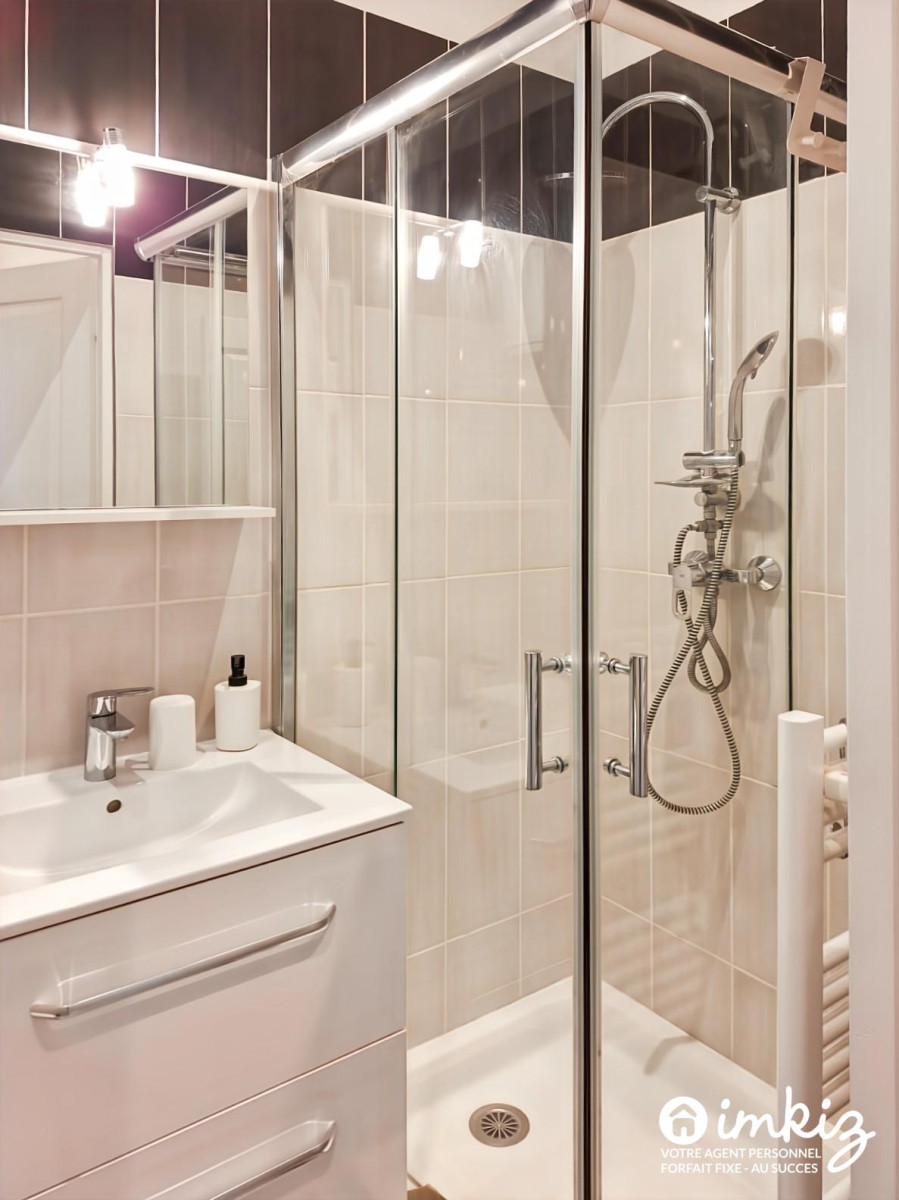 
                                                Vente
                                                 Studio lumineux avec jardin – Paris 19ème