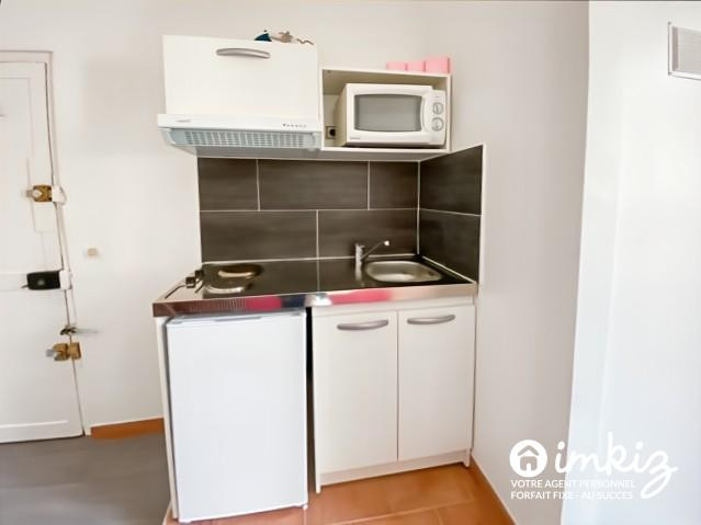 
                                                Vente
                                                 Studio lumineux dans un quartier agréable