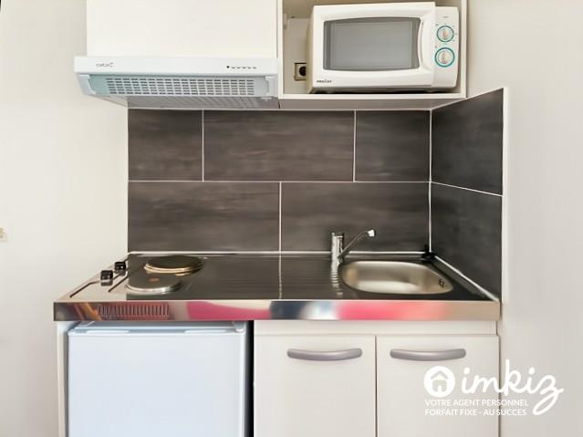 
                                                Vente
                                                 Studio lumineux dans un quartier agréable