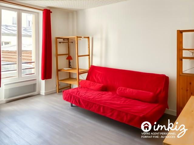 
                                                Vente
                                                 Studio lumineux dans un quartier agréable
