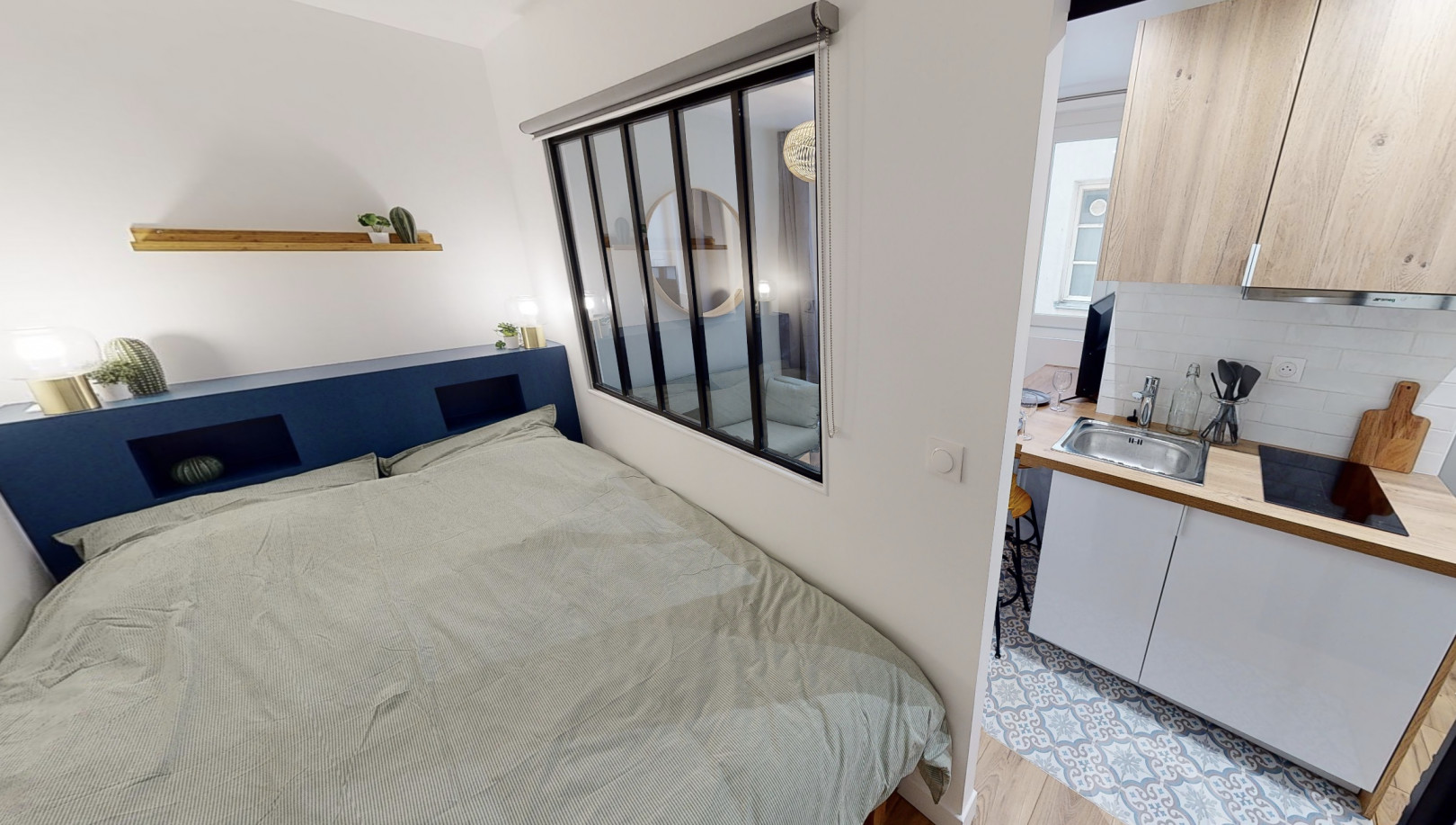 
                                                Location
                                                 Studio lumineux de 18m2 dans le 14ème arrondissement de Paris