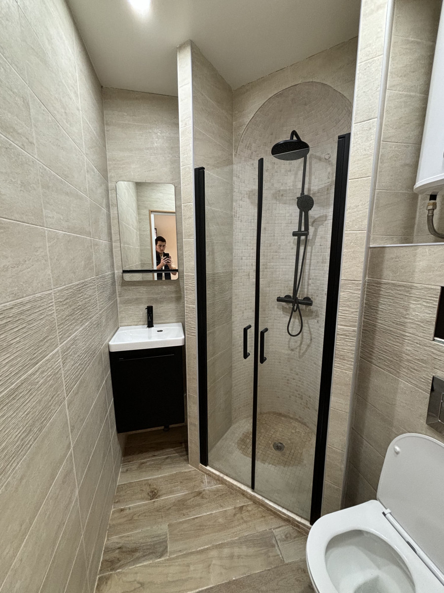 
                                                Location
                                                 Studio Luxe & Moderne PARIS (loyer tout inclus)