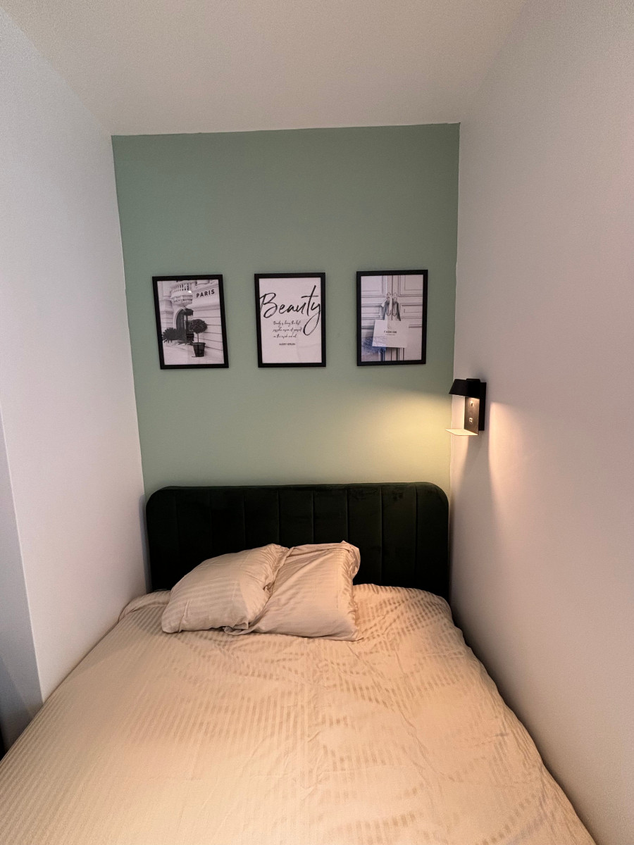 
                                                Location
                                                 Studio Luxe & Moderne PARIS (loyer tout inclus)