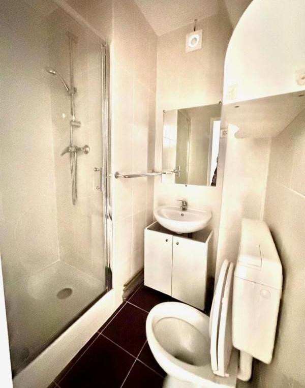 
                                                Location
                                                 Studio Maisons Alfort