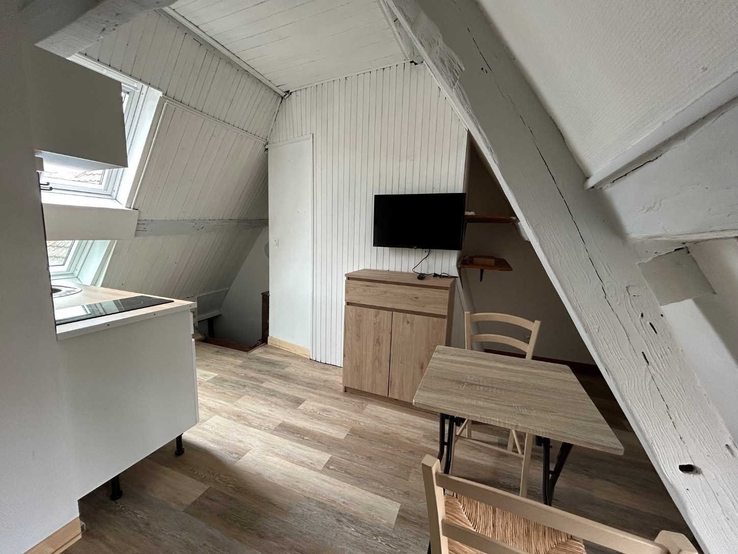 
                                                Location
                                                 Studio malin au cœur d’Amiens