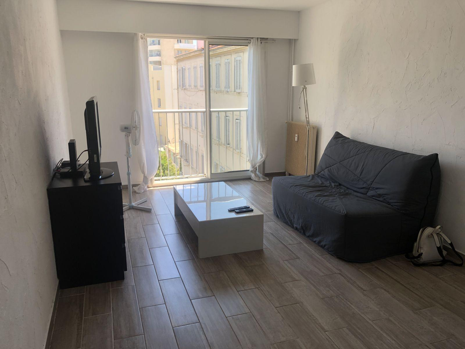 
                                                Location
                                                 Studio Marseille proximité faculté Timone