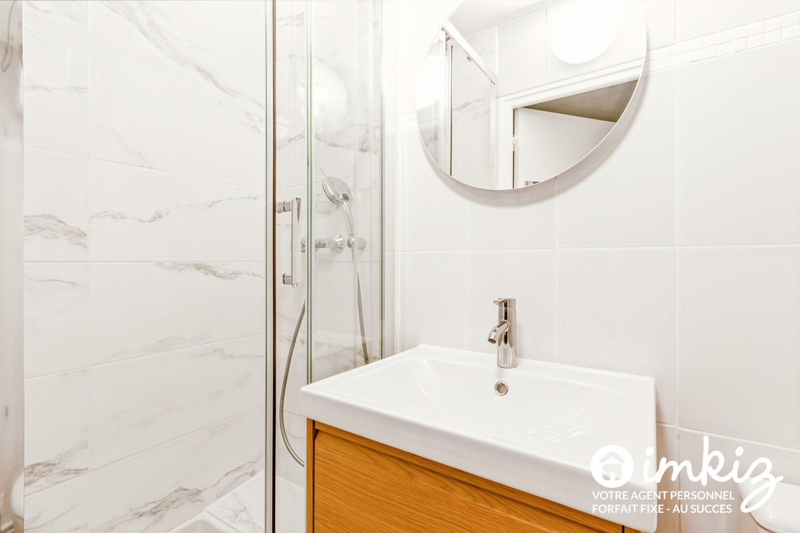 
                                                Vente
                                                 Studio métro St Georges