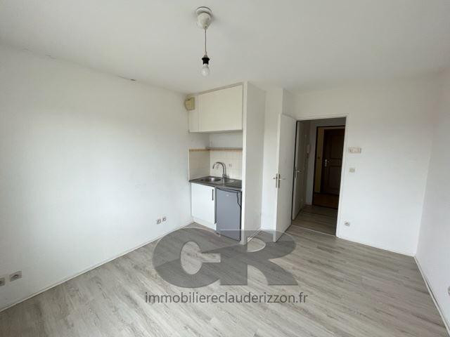 
                                                Location
                                                 STUDIO - METZ DEVANT LES PONTS