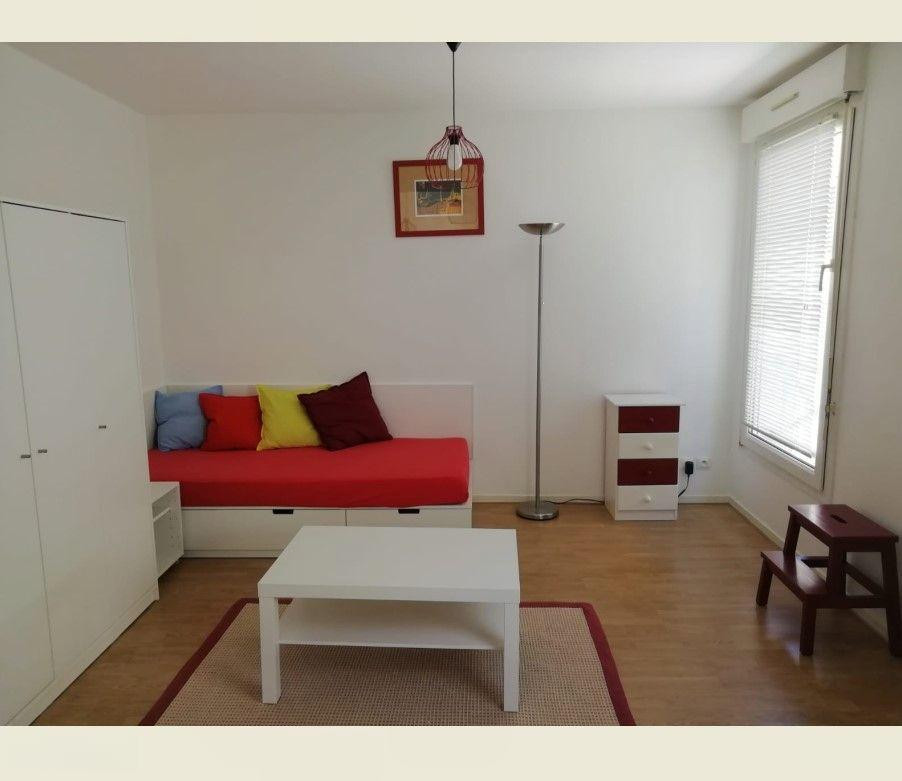 
                                                Location
                                                 Studio Metz Quartier impérial, 28m² meublé