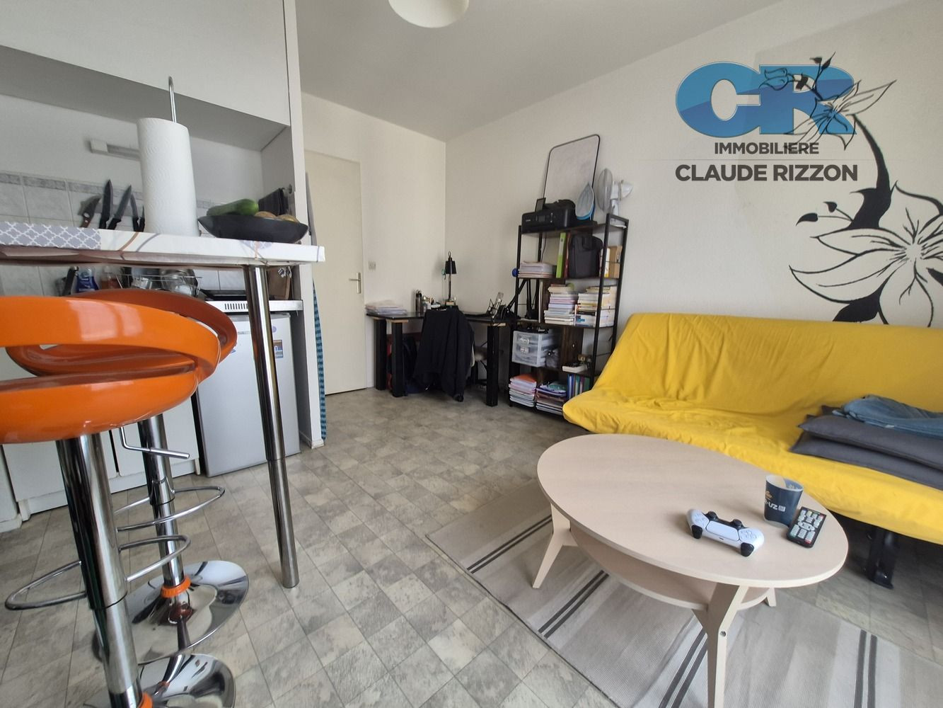 
                                                Vente
                                                 STUDIO METZ QUEULEU