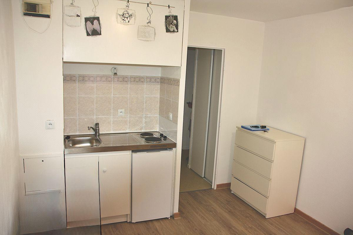 
                                                Location
                                                 Studio Metz Saulcy - au calme – idéal étudiant
