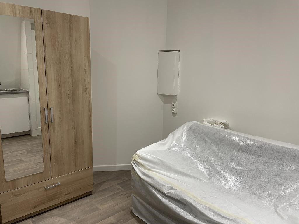 
                                                Location
                                                 Studio meublé 12m2 à Neuilly Bail Mobilité