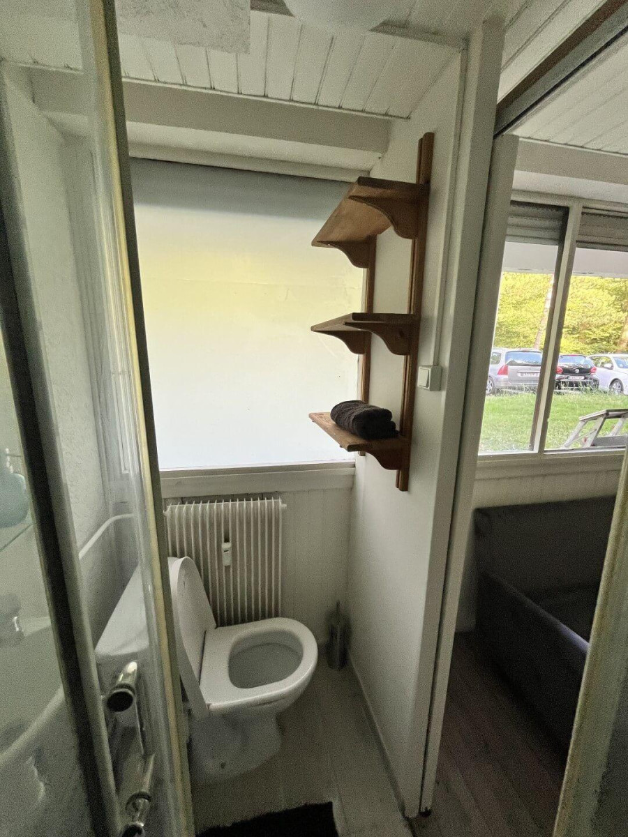 
                                                Location
                                                 Studio meublé 13m² rénové parc vallée aux loups