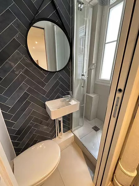 
                                                Location
                                                 Studio meublé 15 m²
