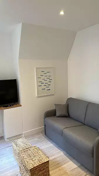 
                                                Location
                                                 Studio meublé 15 m²