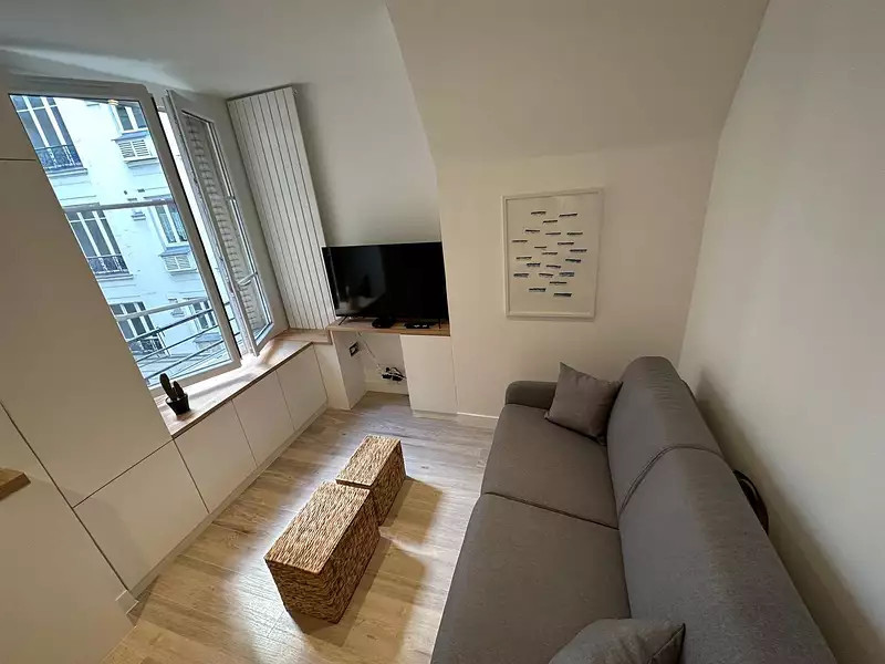 
                                                Location
                                                 Studio meublé 15 m²