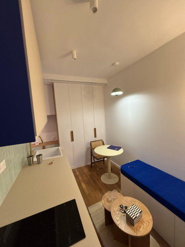 
                                                Location
                                                 Studio meublé 17 m² – Paris 17e – Rue Pouchet