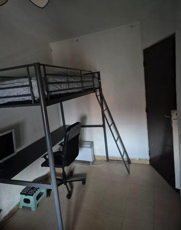 
                                                Location
                                                 Studio meublé 17m² à 5 min de la gare