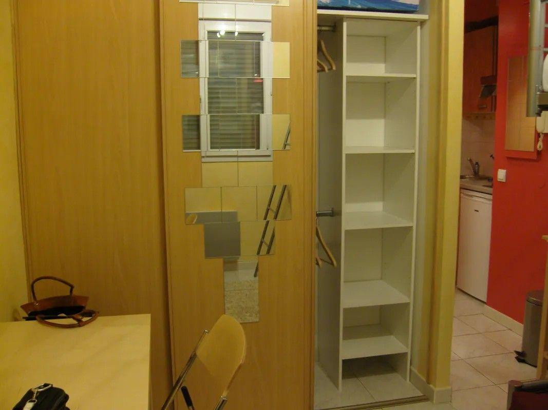 
                                                Location
                                                 Studio meublé 17m² Aix en Provence Saint-Mitre