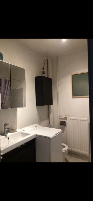 
                                                Location
                                                 Studio meublé 18. M² avec balcon et cave