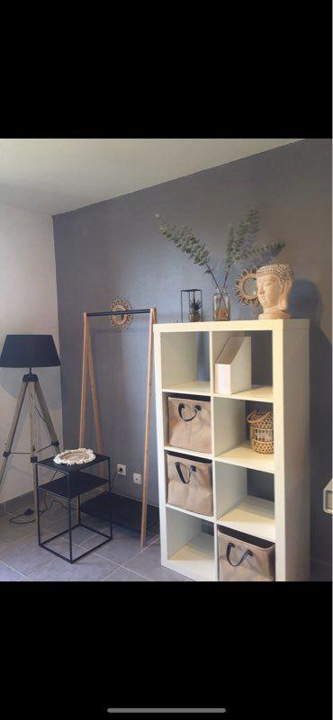 
                                                Location
                                                 Studio meublé 18. M² avec balcon et cave