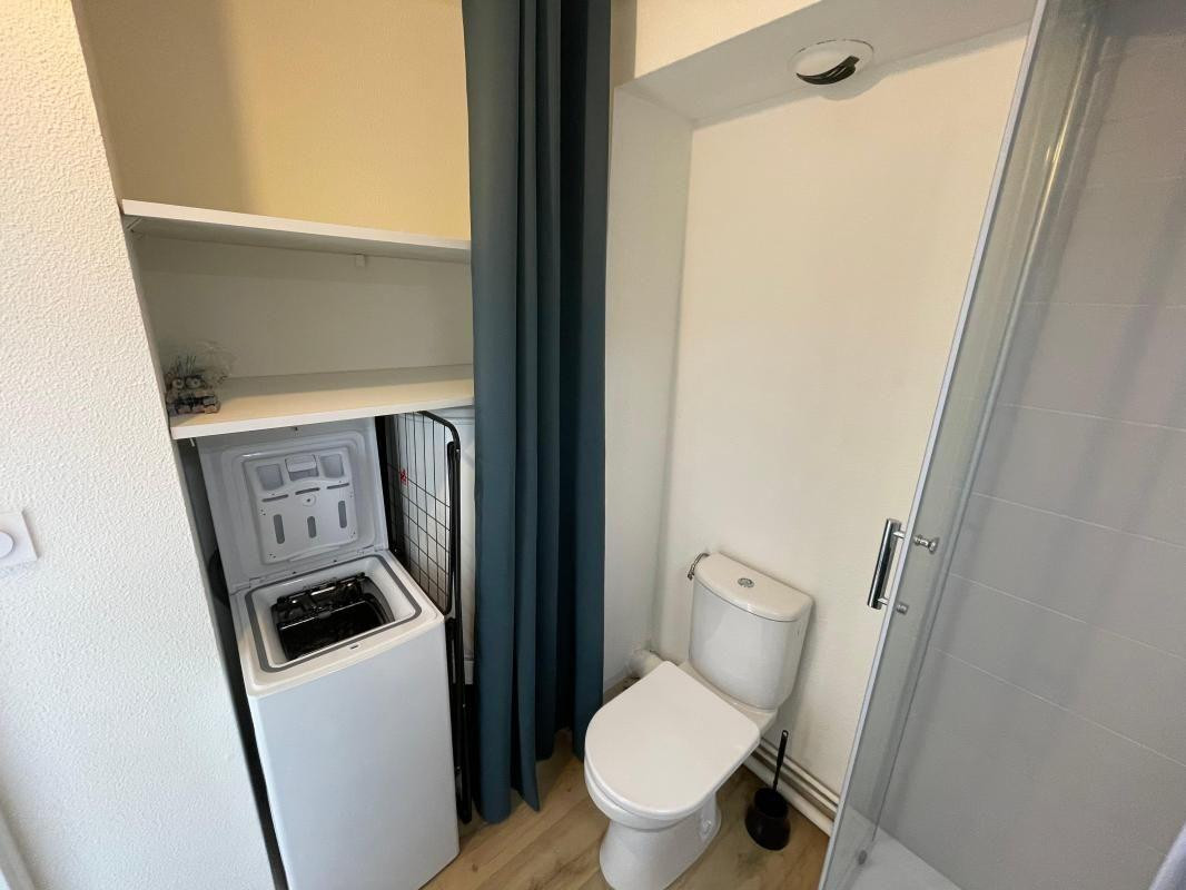 
                                                Location
                                                 Studio meublé 18 m² — Nantes