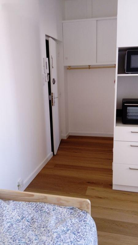 
                                                Location
                                                 Studio meublé 18 m2