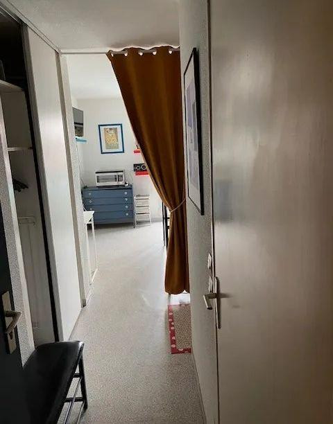 
                                                Location
                                                 Studio meublé 18m² dans résidence étudiante