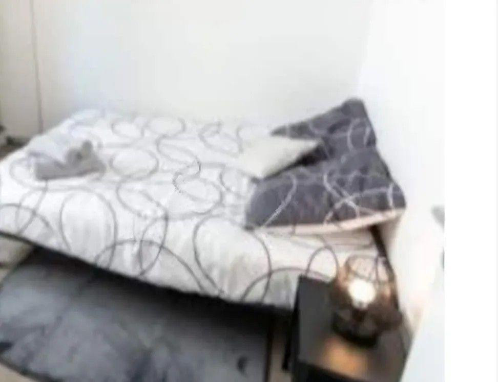 
                                                Location
                                                 Studio meublé 18m² pour étudiants